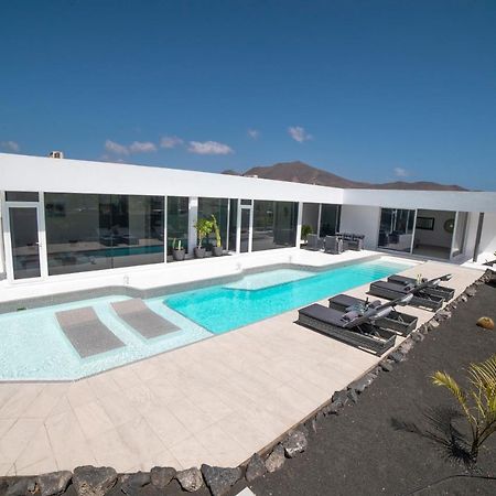 Villa Valhalla à Playa Blanca  Extérieur photo